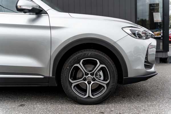 2025 MG ZS ZS32 Essence SUV Image 5