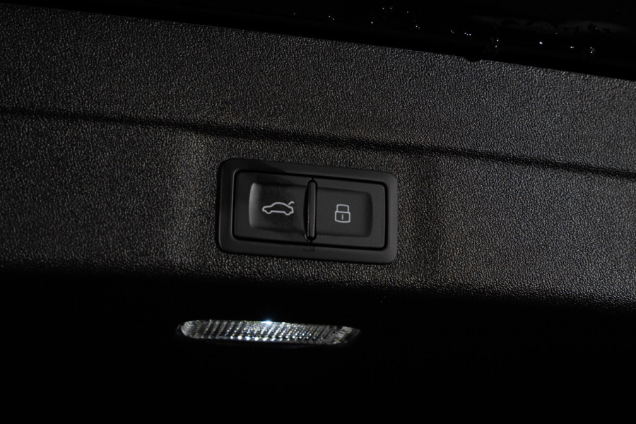 2025 Audi A5 B10 e-hybrid S-Line Wagon