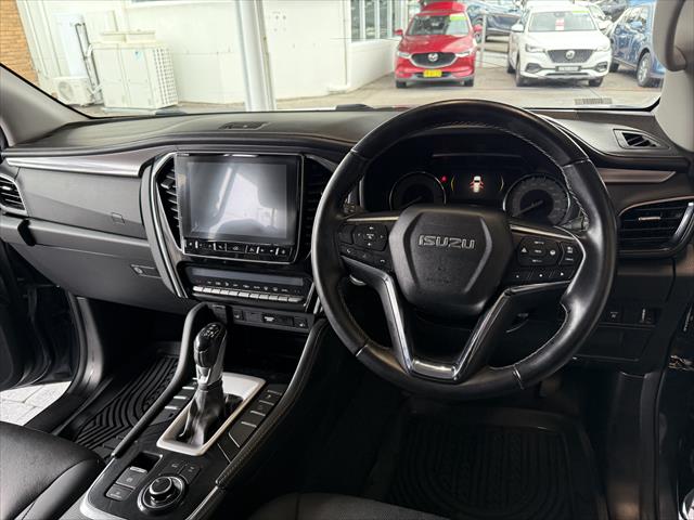 2022 Isuzu MU-X RJ LS-T SUV Image 15