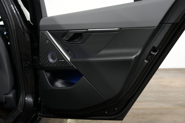 2025 BMW i5 eDrive40 M Sport Sedan Image 36