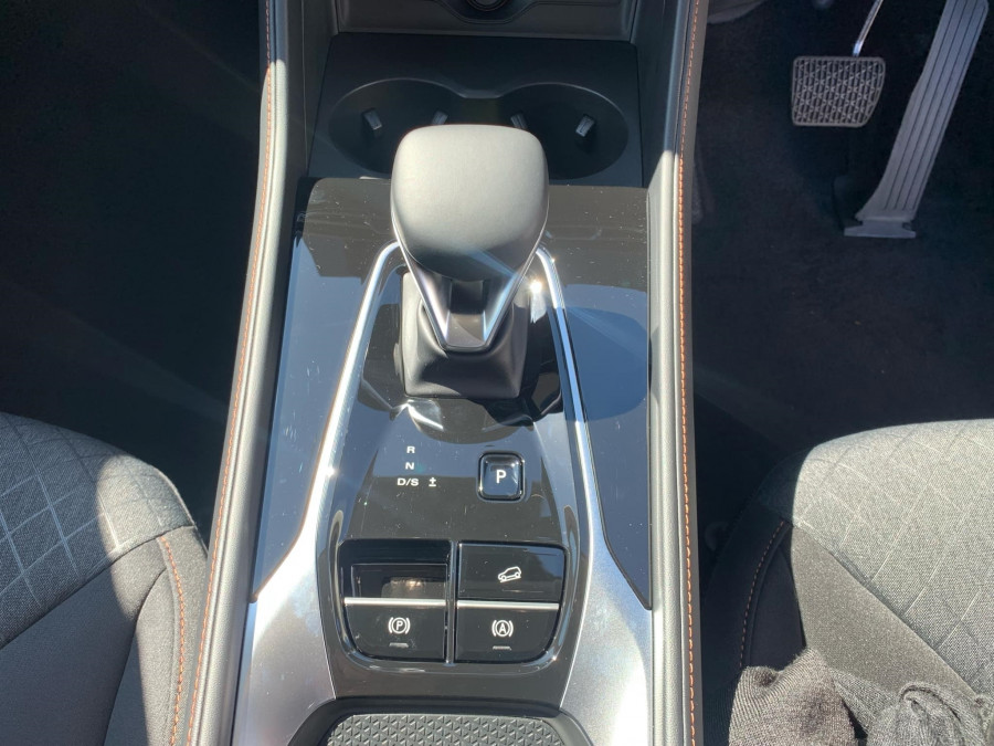 2026 MY25 MG HS AS33 Vibe SUV Image 11