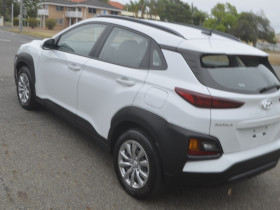 2018 MY19 Hyundai Kona OS.2 Go Suv