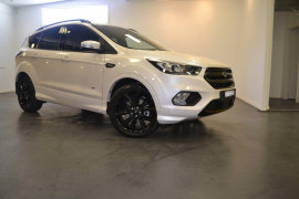 Ford Escape ST-Line AWD ZG
