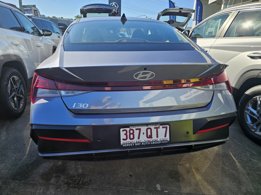 2026 Hyundai i30 CN7.V4  Sedan Image 5