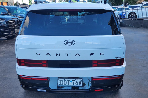 2024 MY25 Hyundai Santa Fe MX5.V1 Hybrid Calligraphy SUV Image 4
