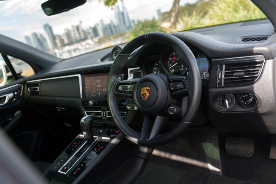 2021 Porsche Macan GTS SUV Image 10
