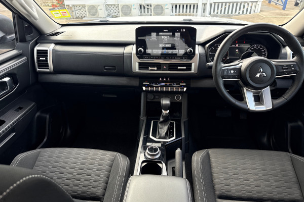 2024 Mitsubishi Triton MV GLS Ute Image 13