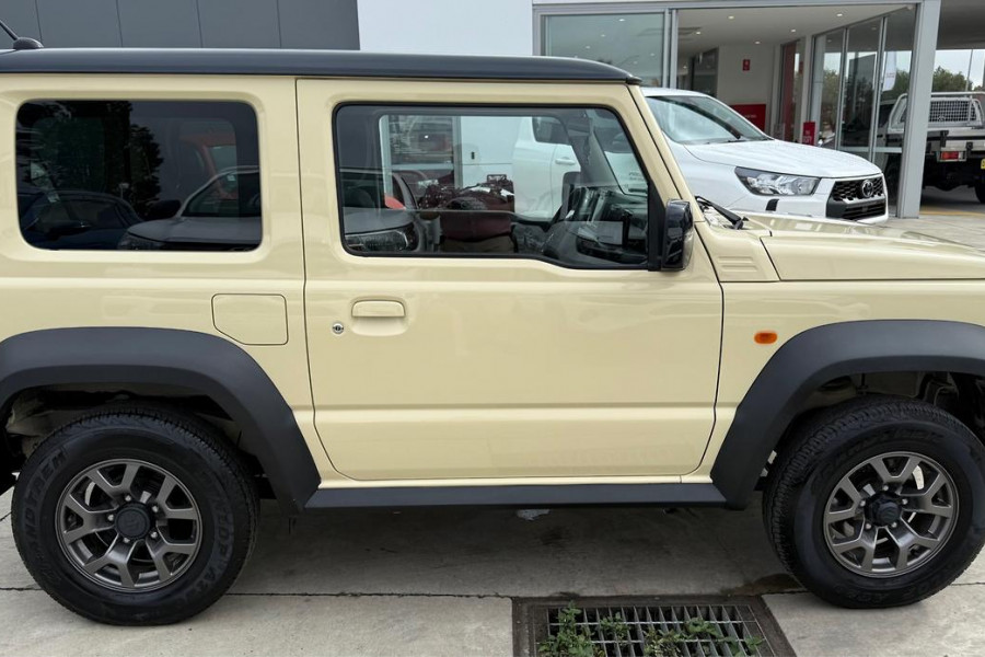 2023 MY22 Suzuki Jimny GJ GLX SUV Image 8