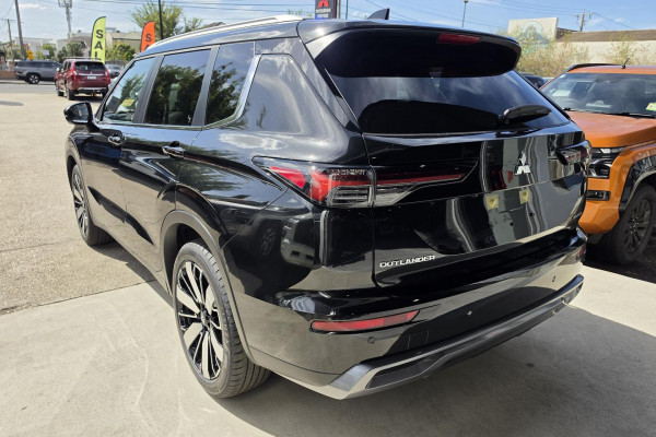 2026 MY25 Mitsubishi Outlander ZM Aspire SUV Image 6