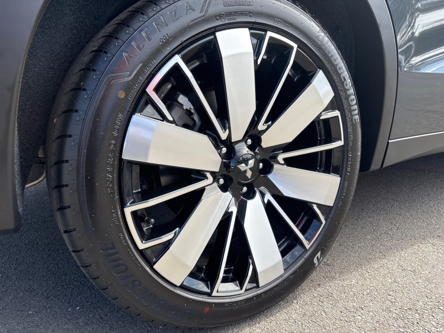 2025 Mitsubishi Outlander ZM Aspire SUV Image 17