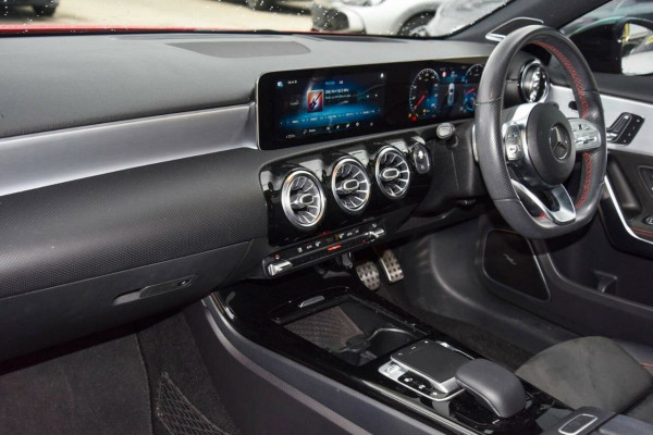 2018 Mercedes-Benz A-Class W177 A250 Sport Hatch Image 16