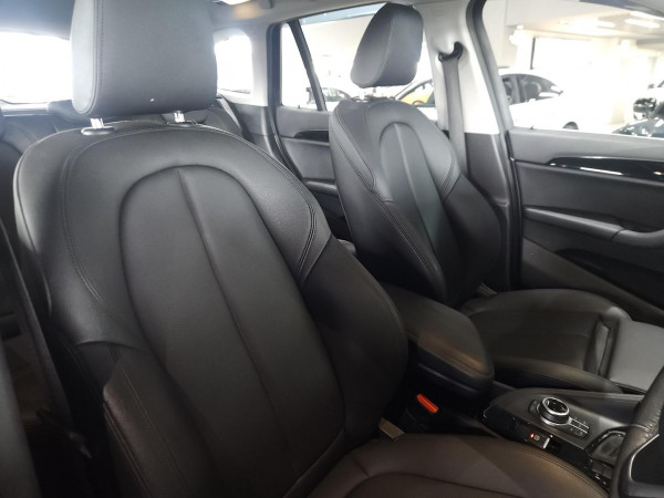 2018 BMW X1 F48 sDrive20i SUV image 12