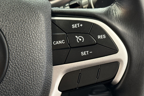 2015 Jeep Cherokee KL Trailhawk SUV