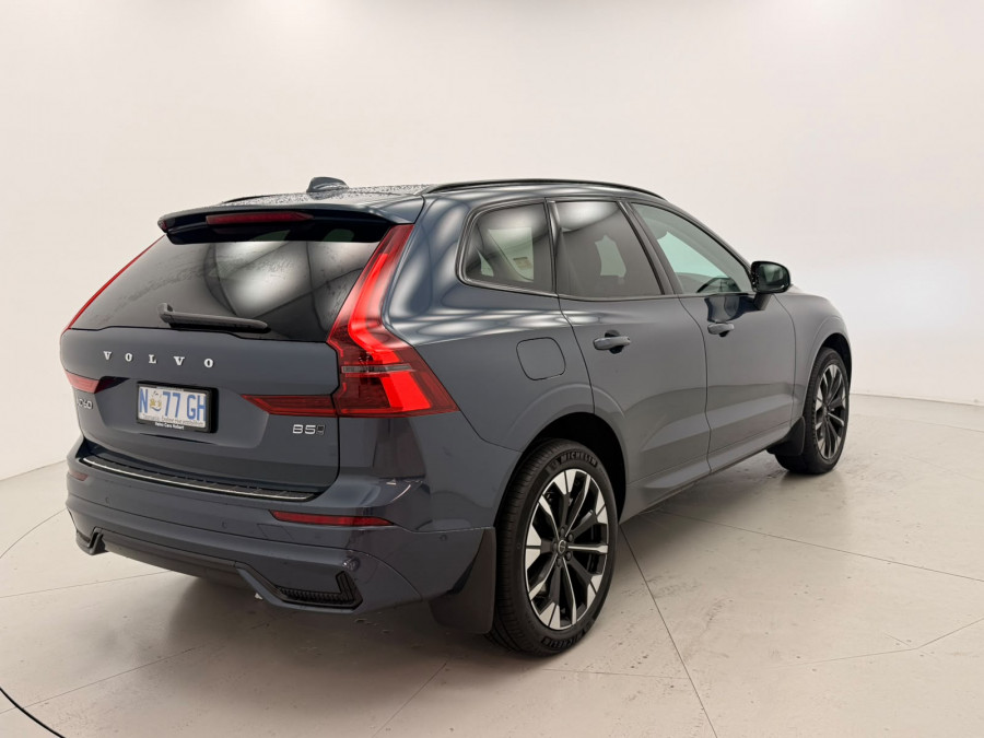 2026 Volvo XC60 UZ Ultra B5 Dark SUV Image 7