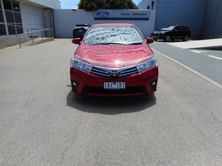 2014 Toyota Corolla ZRE172R SX Sedan Image 3
