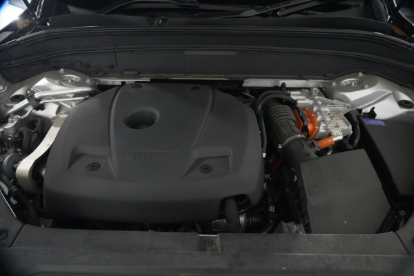 2021 Volvo XC90 L Series T8 Recharge SUV Image 37