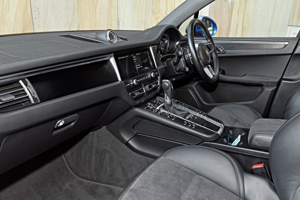 2020 MY21 Porsche Macan 95B GTS SUV