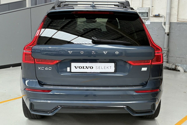 2022 MY23 Volvo XC60 UZ Recharge Ultimate T8 Plug-in Hybrid SUV Image 6