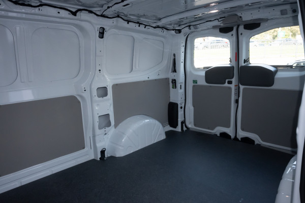 2025 Volkswagen Transporter NSN TDI 125kW Van Image 9