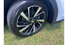 2024 MY25 MG ZS ZS32 Essence Hybrid+ SUV