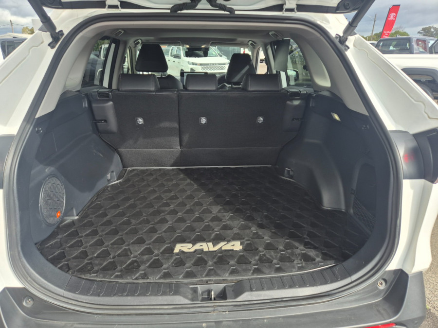 2025 Toyota RAV4 AXAH54R Cruiser SUV Image 25