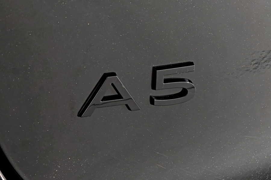 2025 Audi A5 B10 e-hybrid S-Line Wagon
