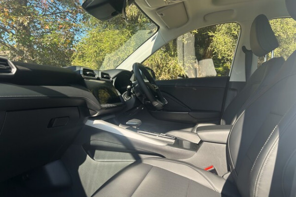 2024 MY24.5 MG ZS EV ZS ESSENCE H24.5 Essence SUV