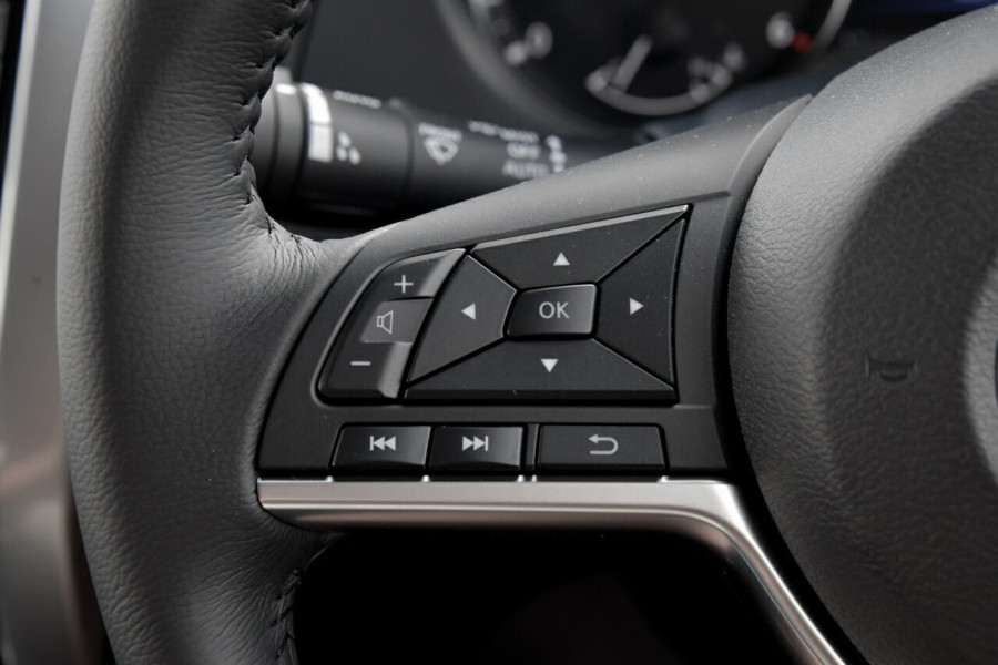 2024 MY23 Nissan Navara D23 ST Ute Image 10