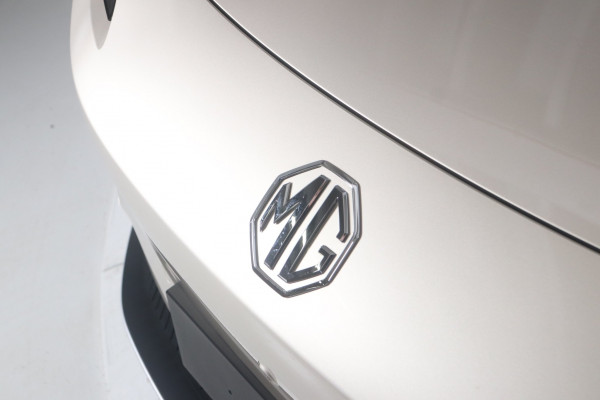 2026 MG MGS6 EV IS3E Essence SUV Image 6