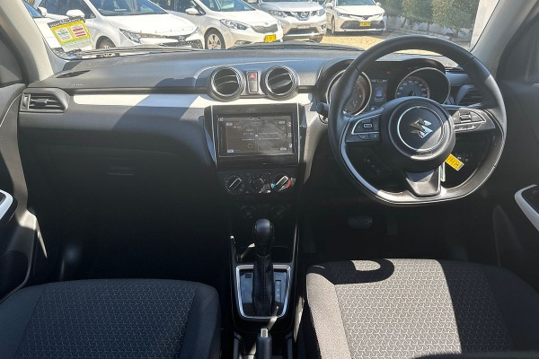 2024 Suzuki Swift AZ Series II GL Plus Hatch Image 6