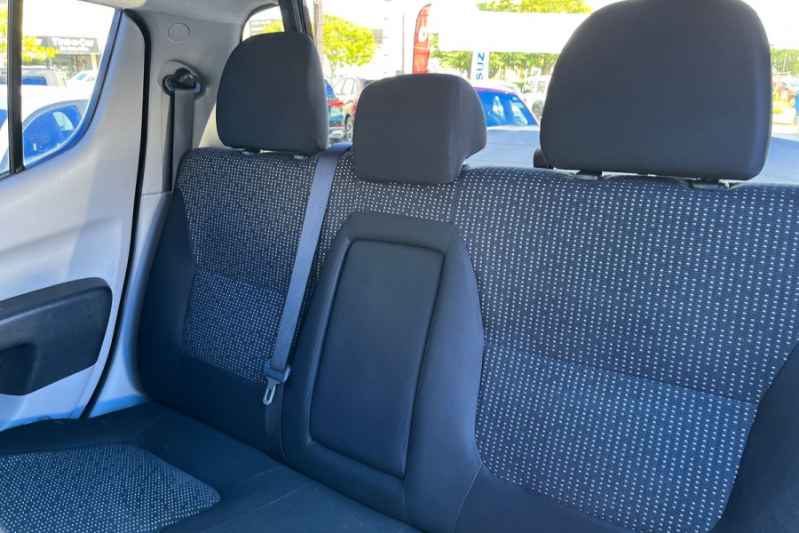 2013 Mitsubishi Triton MN GLX-R Ute Image 19