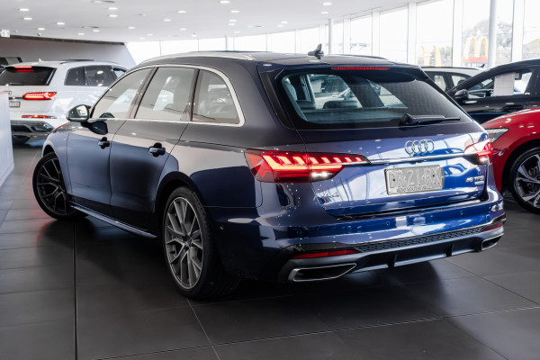2024 Audi A4 B9 45 TFSI S Line Wagon image 2