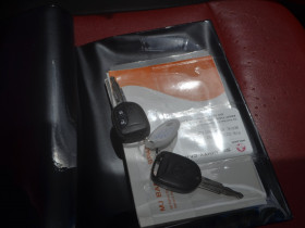 2011 Holden Barina Spark MJ CDX Hatchback