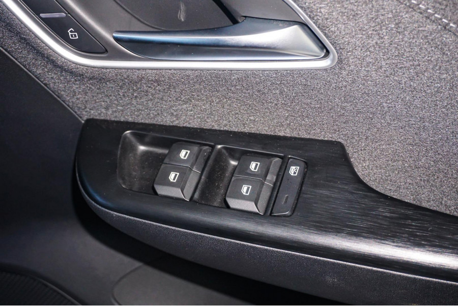 2024 MY24.5 MG ZS ZS32 Excite Hybrid+ SUV Image 17