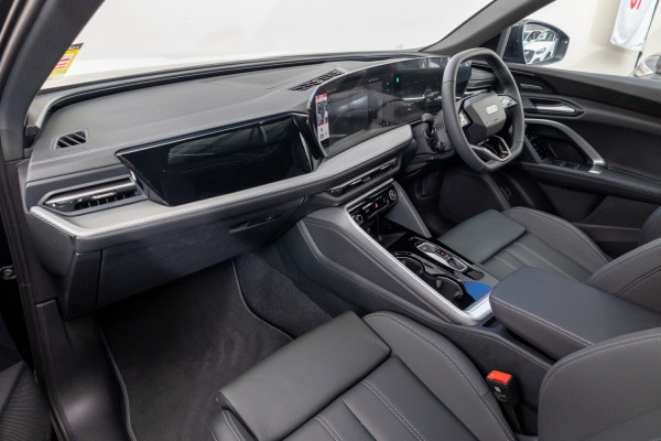 2025 Audi Q5 GU TDI 150kW Sport SUV image 8