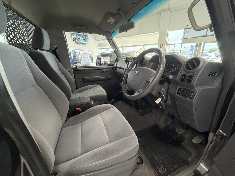 2020 Toyota LandCruiser VDJ79R GXL Single-Cab Cab-Chassis Image 12