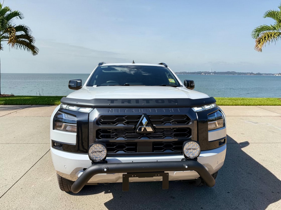 2025 Mitsubishi Triton MV GSR Special Edition Ute Image 2