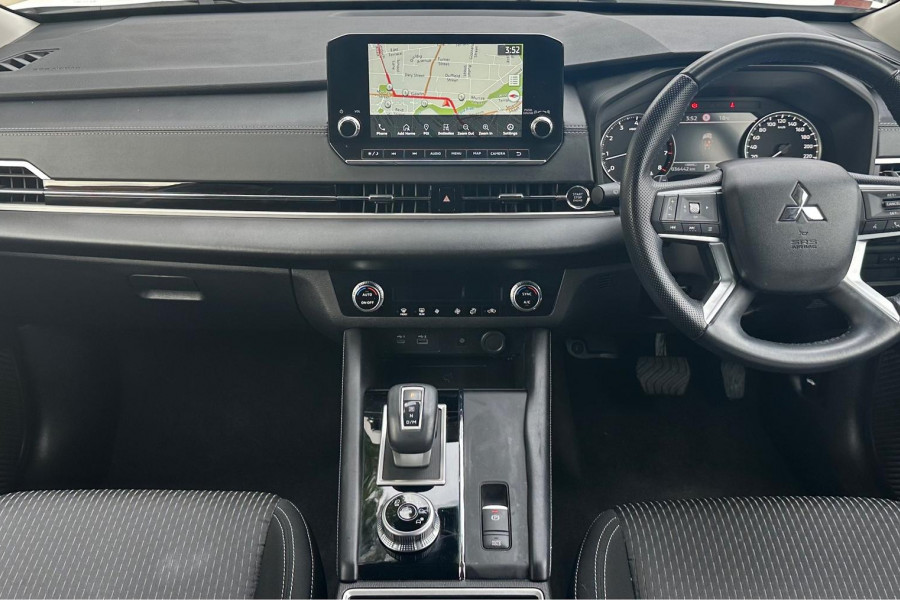 2021 MY22 Mitsubishi Outlander ZM LS SUV Image 14