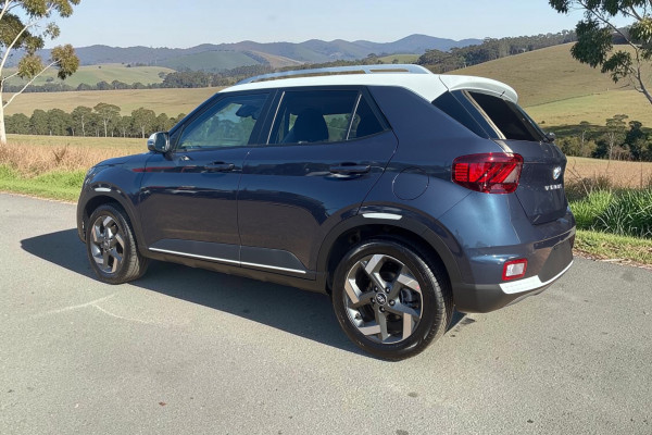 2026 Hyundai Venue QX.V5 Elite SUV Image 4