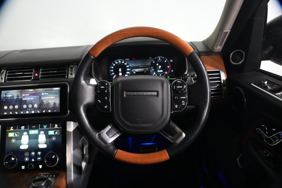 2019 Land Rover Range Rover SDV8 Autobiography SUV Image 12