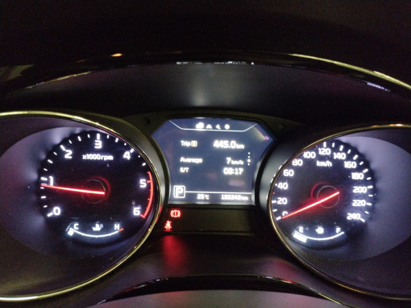 2015 MY16 Kia Carnival YP Platinum People Mover image 15