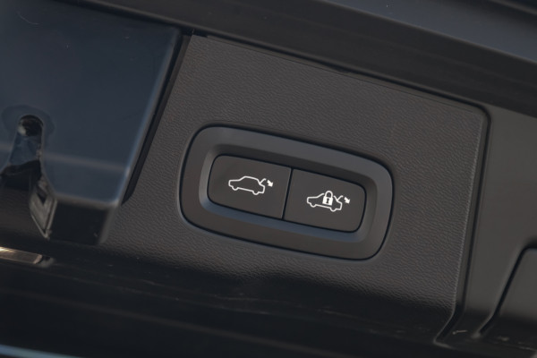2020 Volvo XC60 UZ T5 SUV Image 18