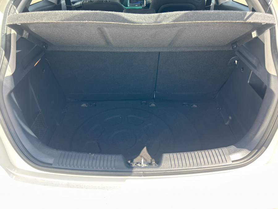2015 Kia Rio UB S Hatch Image 10