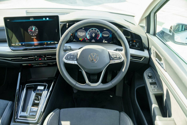 2026 Volkswagen Golf 8.5 110TSI Style Hatch Image 10