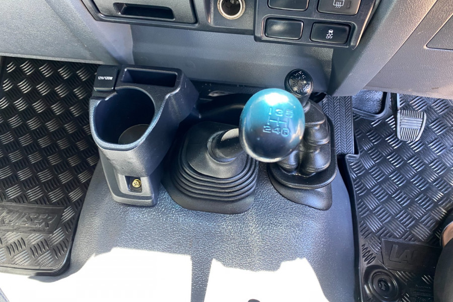 2017 Toyota LandCruiser VDJ76R WorkMate SUV Image 13