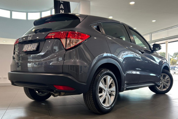 2016 Honda HR-V  VTi SUV Image 3