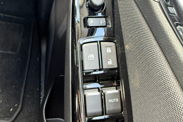 2025 MY25.5 Isuzu MU-X RJ LS-U SUV Image 18