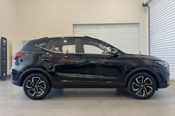 2024 MG ZST S13 Essence SUV Image 5