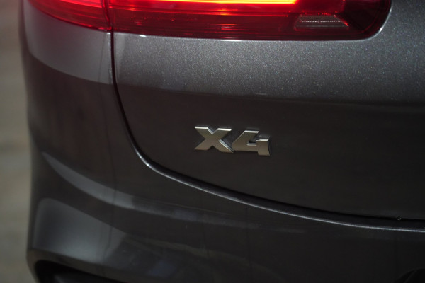 2020 BMW X4 M40i SUV Image 9