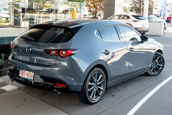 2023 Mazda 3 BP Series G20 Touring Hatch Image 2